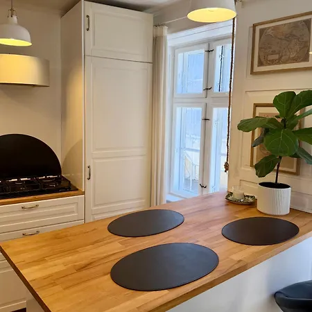 Canal-side Cosy - Gammel Statnd Апартаменты *