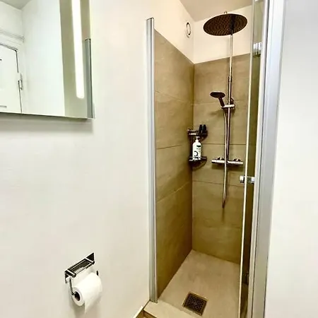 Apartamento Canal-Side Cosy Apartment - Gammel Statnd *